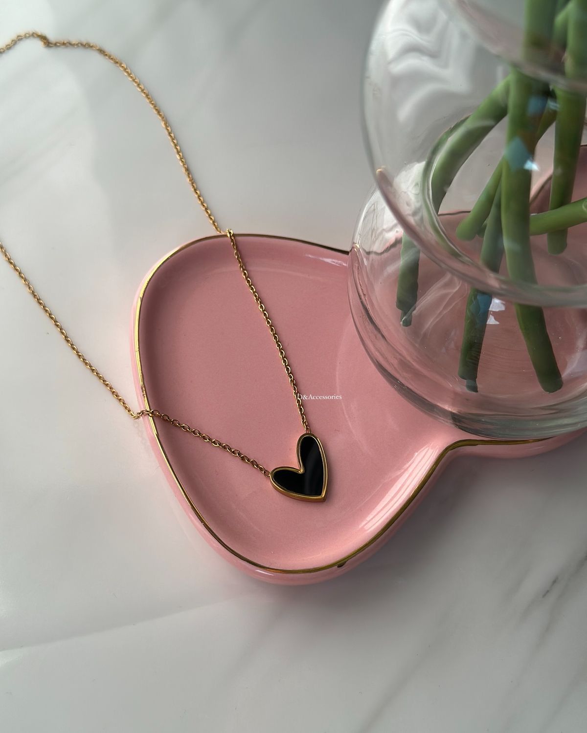 Black heart chain 