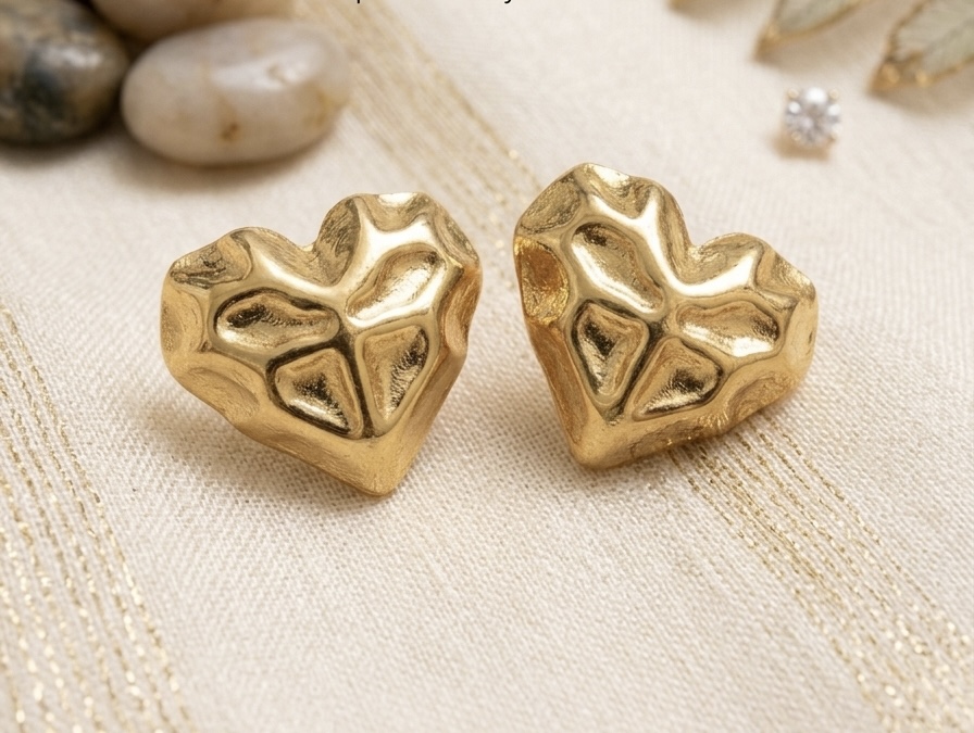 Molten Love Studs 